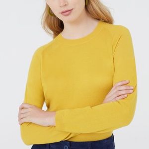 Beautiful sweater Nice things